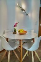 Mountain View Apartment near Brig Station, self check-in - B&B Naters