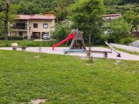 Apartma Ročica Dejan Uršič sobodajalec - Bed and Breakfast Kobarid