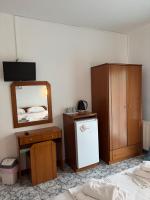 Deluxe Triple Room with Sea View