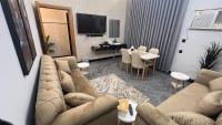 Violet Family Apartment - 5 Mins to Haram - شقة فيوليت العائلية - B&B Medina