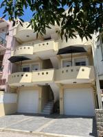 Kleopatra's Apartments - B&B Chios