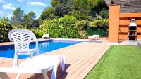 Family Home Pool & Beach, Port Aventura, BBQ, Bonmont Golf - B&B Elexalde
