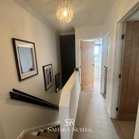 Stylish 2 Bed Hyde - sleeps 4 - Contractor & Family - Free Parking - B&B Hyde