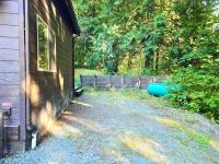 Off-grid Cabin 1, Nature Retreat, Waterfall+Trails - Bed and Breakfast Mount Vernon
