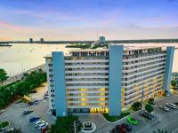 Oceanfront Luxury Yachtclub Studio on Harbour Island with amazing views - B&B Miami Beach