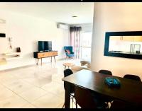 Ramos 3 Modern Apartment - Bed and Breakfast Santa Maria