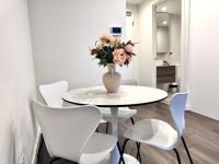 2BR 2BA Modern Manor House - Steps from Monash Uni mvc203 - B&B Clayton North