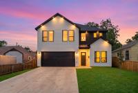 New Luxury 5BR 8BD Home Near Airport, Sleeps 10 plus - B&B Dallas