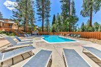 TahoeCozy with Pool Hot Tub and Near Northstar - Chambres d'hôtes Tahoe Vista