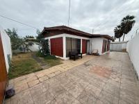 Amplios estacionamientos, gran piscina hasta 20P - B&B Arica