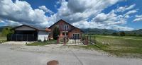 Zlata Apartment - B&B Fužine