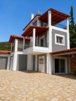 Calypso Private Estate - B&B Ksiropigado