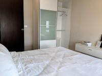 Entire condo only 5mins walk to BTS Onnut - B&B Bangkok