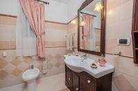 Villa NiLo Natura - Rustic Mountain Charm - Chambres d'hôtes Telti