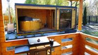 Zacisze domek z Jacuzzi & Sauna - B&B Chrołowice