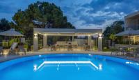 RAFARKO Luxury Loft Nikiti Chalkidiki - Chambres d'hôtes Níkiti