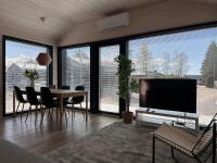 Stunning, modern mini-home 5 miles from the airport! - B&B Kempele