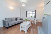 Contractor Haven Free Parking 5 bed 12PPL - Ferienwohnung Drayton
