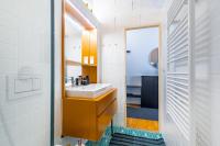 ADM Boutique Old Town Center Loft, Projector - Movie - Chambres d'hôtes Bratislava