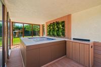 Villa Luna Appartements und Spa - Bed and Breakfast Calmasino