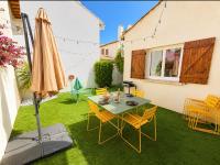 Casa Santa - charmante villa avec jardin - Chambres d'hôtes Saintes-Maries-de-la-Mer
