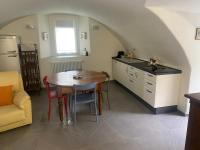 Chez Sylvie Blu - Bed and Breakfast Issogne
