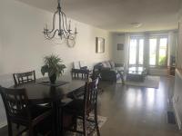 Napaeno's Place - Home Away from Home - B&B Kingston