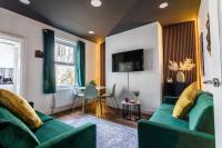 Spacious 4BR Home Sleeps 8 Preston - Ferienwohnung Preston