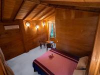 Vercour Couple Treehouse 