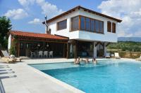 Macedonium Luxury Villa with pool & panoramic view - Ferienwohnung Skopje