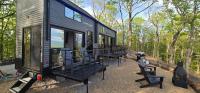 Tree House views of the Smoky Mountains Family - B&B Tallassee