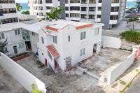 Stylish Studio Just Steps from Condado Beach and Top Restaurants - Chambres d'hôtes San Juan