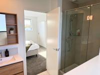 Modern Fairfield Escape for Families and Groups - Ferienwohnung Lower Hutt