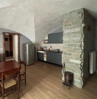 Appartamento Grangia Rigat, Bousson, Cesana Torinese - B&B Bousson