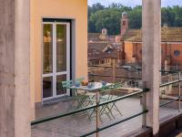 Testa tra le Nuvole - Attico con Terrazza panoramica in centro - Bed and Breakfast Novi Ligure
