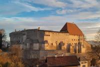 BurgVier Große Ferienwohnung in der Burg - Chambres d'hôtes Tittmoning
