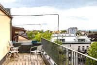 Spacious & cosy apartment - ideal location Majorstuen - Bed and Breakfast Oslo