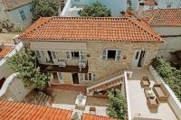Joy House - Ferienwohnung Ýdra