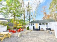 Cottage 8-9 - Stand Alone 2 Bedroom 2 Bath Private Courtyard Pet Friendly with Fee - B&B Wolfeboro