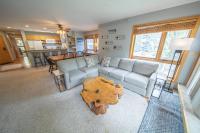 Liftside 201 by SummitCove Lodging in Colorado - B&B Keystone