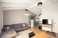 Eliza Lee 2 50 Gippsland Street - B&B Jindabyne