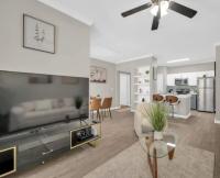 Charming 1BR Easy Access to Lake Conroe - Ferienwohnung Magnolia
