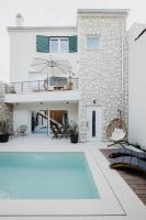 Apartments with swimming pool Sibenik - 25853 - B&B Sebenico