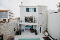Apartments with swimming pool Sibenik - 25853 - B&B Sebenico