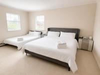 Spacious bedroom with Ensuite Bath near Kitsilano - Bed and Breakfast Vancouver