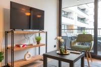 HOM I 2D2B I Cowork I Estacionamiento I Barrio Italia - B&B Santiago