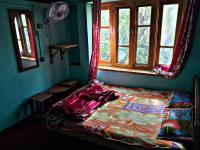 Laila paying guest house - B&B Srinagar