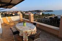 Apartment mit 1 Schlafzimmer, Terrasse und Meerblick