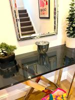 Vibrant Notting Hill Gate 2 Bedroom 2 Bathroom Spacious & Bright Apartment - B&B London