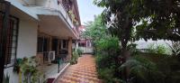 Ekaant Guesthouse 2Km from airport - B&B Pune